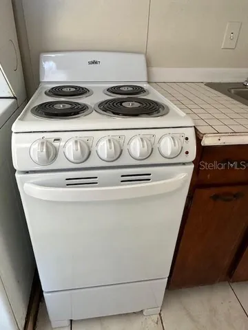 $950 | 2709 Club Circle, Lake Wales, FL 33854