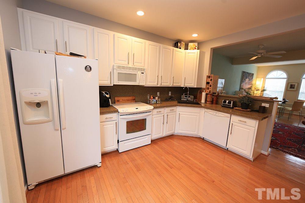 5413 Echo Ridge Road Raleigh, NC 27612 - Photo 15 of 29 Gallery Image 15