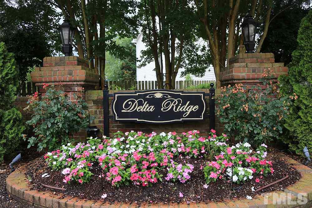 5413 Echo Ridge Road Raleigh, NC 27612 - Photo 3 of 29 DELTA RIDGE