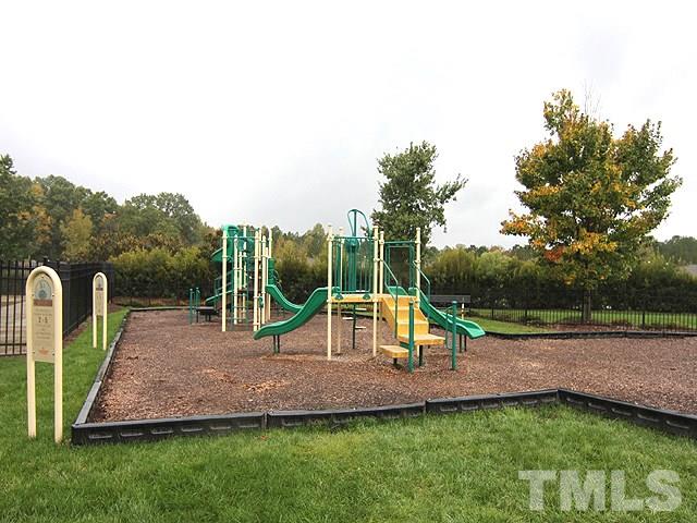 5413 Echo Ridge Road Raleigh, NC 27612 - Photo 28 of 29 Gallery Image 28