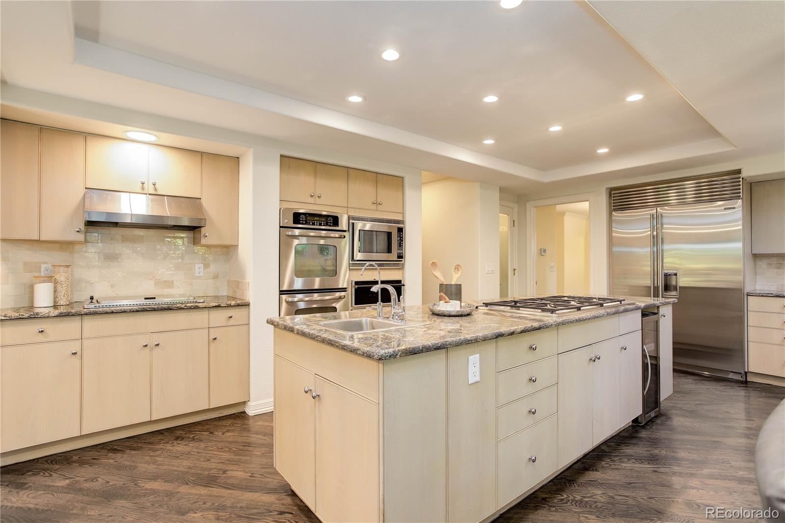 16415 East Powers Place Centennial, CO 80015 - Photo 10 of 40