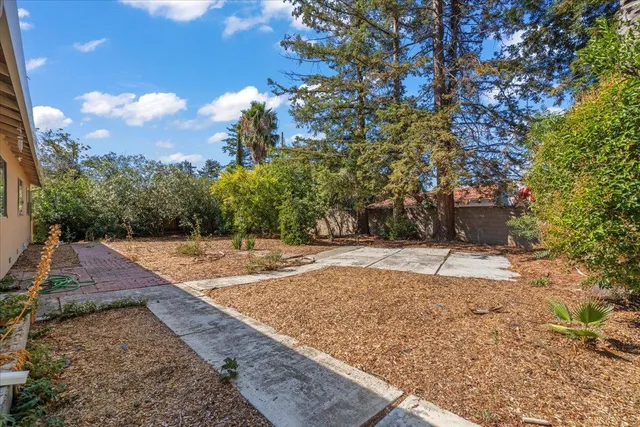 $3,885,000 | 10101 Richwood Drive, Cupertino, CA 95014