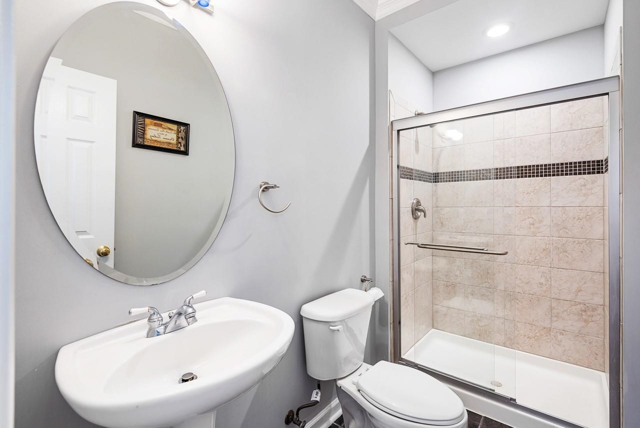 110 Whitney Lane Durham, NC 27713 - Photo 24 of 40 Photo 24