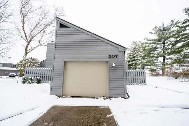 $2,100 | 507 Conner Creek Drive, Fishers, IN 46038