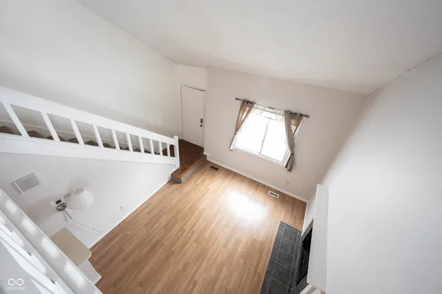 $2,100 | 507 Conner Creek Drive, Fishers, IN 46038