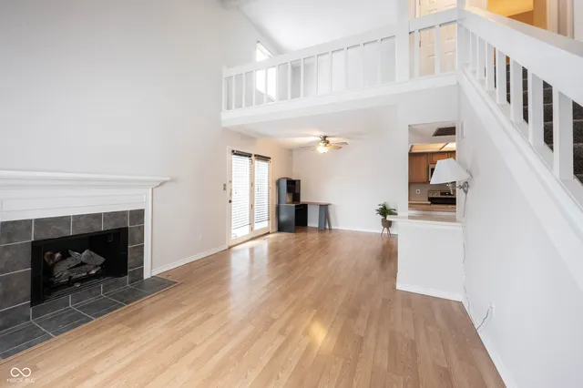 $2,100 | 507 Conner Creek Drive, Fishers, IN 46038