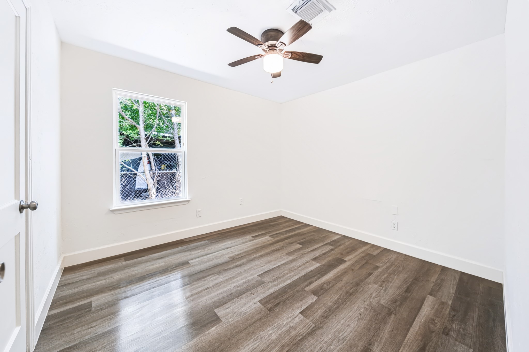 5010 Malmedy Road Houston, TX 77033 - Photo 24 of 36 Gallery Image 24