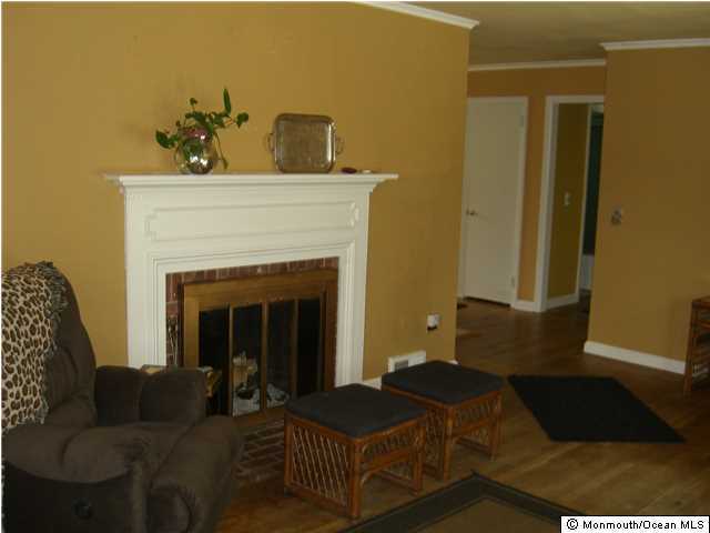 926 Woodview Road Brielle, NJ 08730 - Photo 4 of 4 Additional Photo