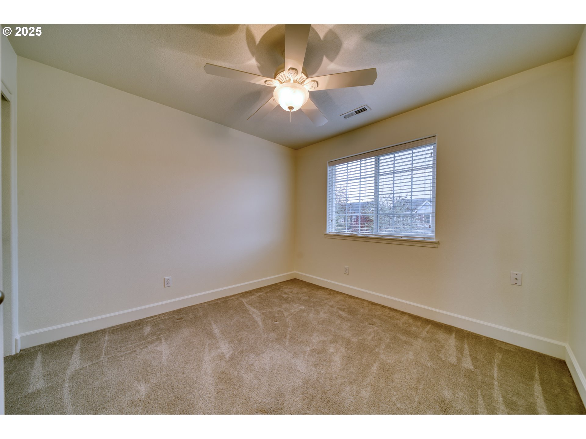 52036 Southeast Icenogle Loop Scappoose, OR 97056 - Photo 27 of 41 a view of an empty room with a window