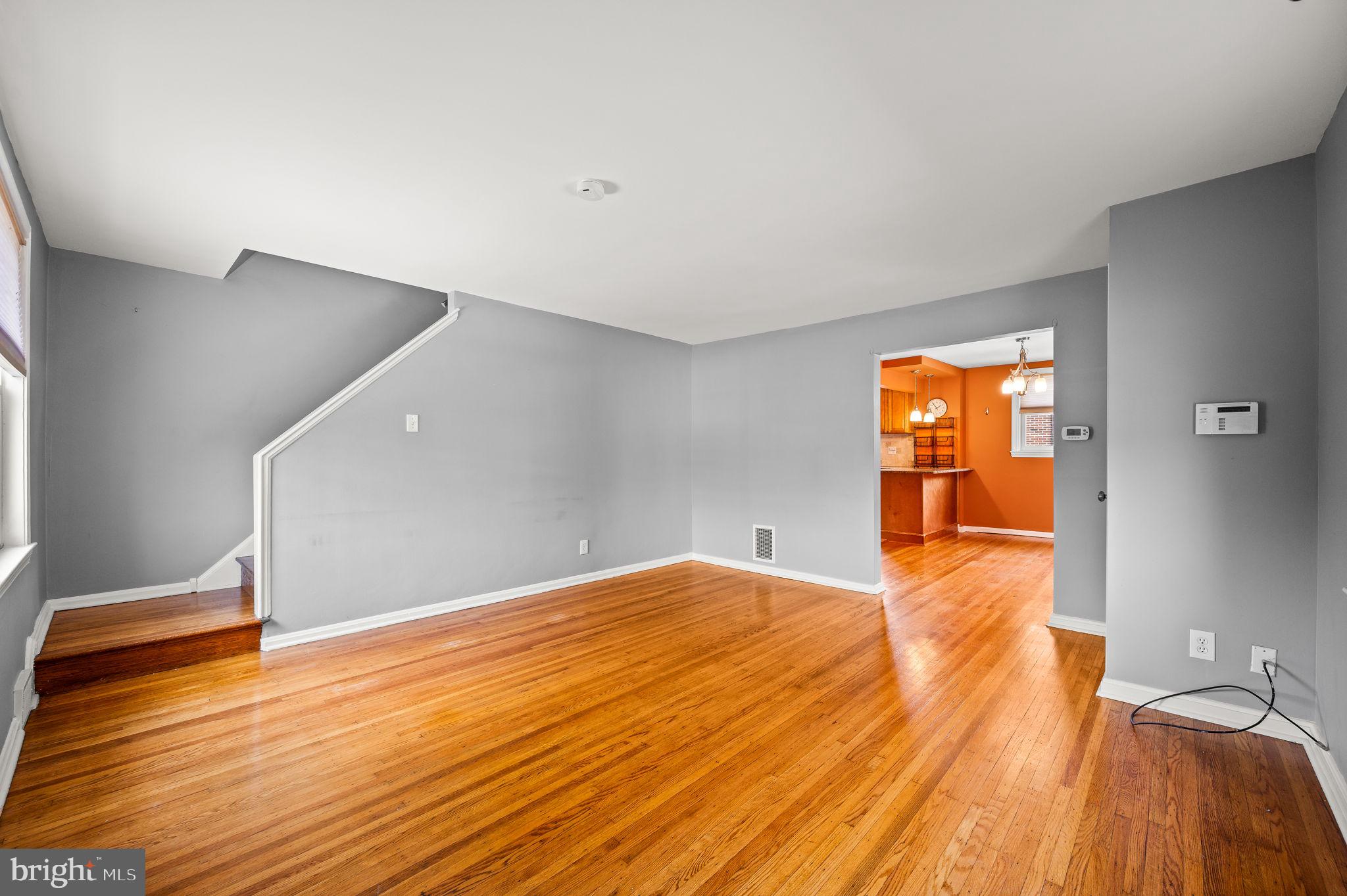 602 Braxton Road Ridley Park, PA 19078 - Photo 7 of 36 Inviting Living Room with Natural Light