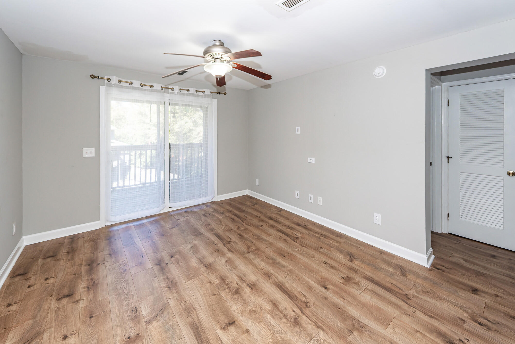 1530 Fort Johnson Road, Unit 3J Charleston, SC 29412 - Photo 6 of 22 12