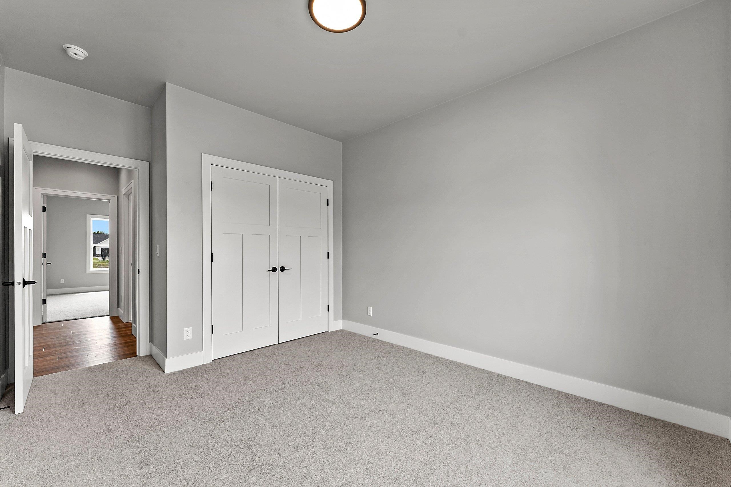 1430 Divinity Drive De Pere, WI 54115 - Photo 34 of 46
