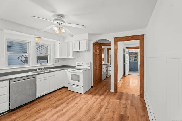 $332,000 | 9 Virginia Avenue, Enfield, CT 06082