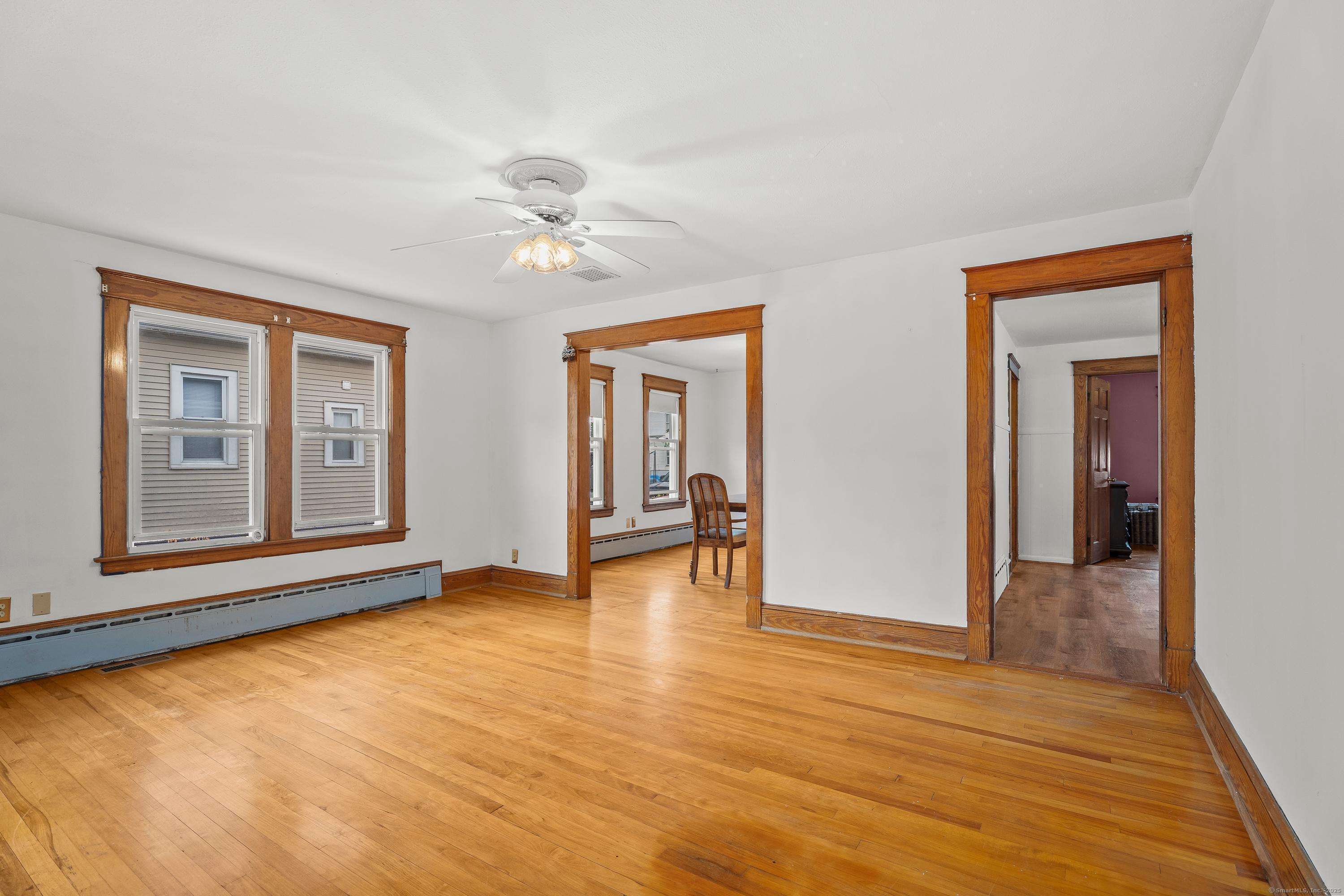 9 Virginia Avenue Enfield, CT 06082 - Photo 6 of 32