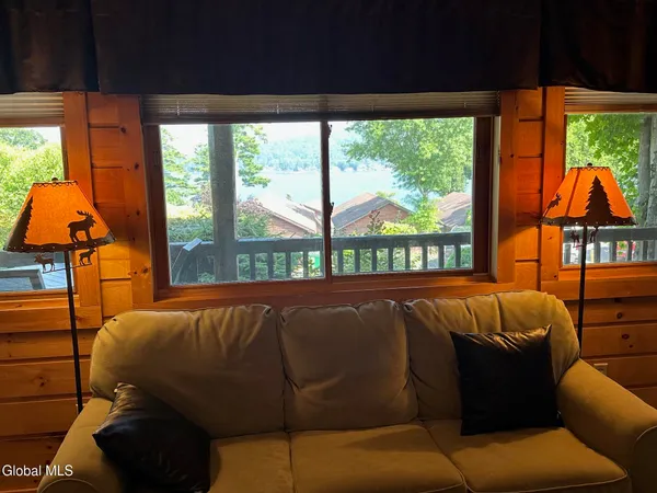 $43,000 | 3210 Lake Shore Drive, Unit 27 INTERVAL 10, Lake George, NY 12845