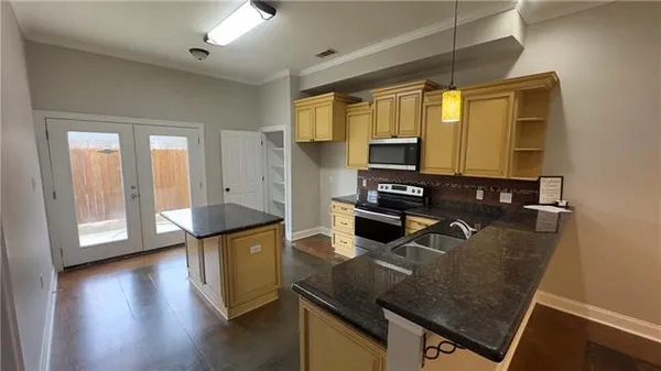 $1,850 | 12334 Village Maison Drive, Walker, LA 70785