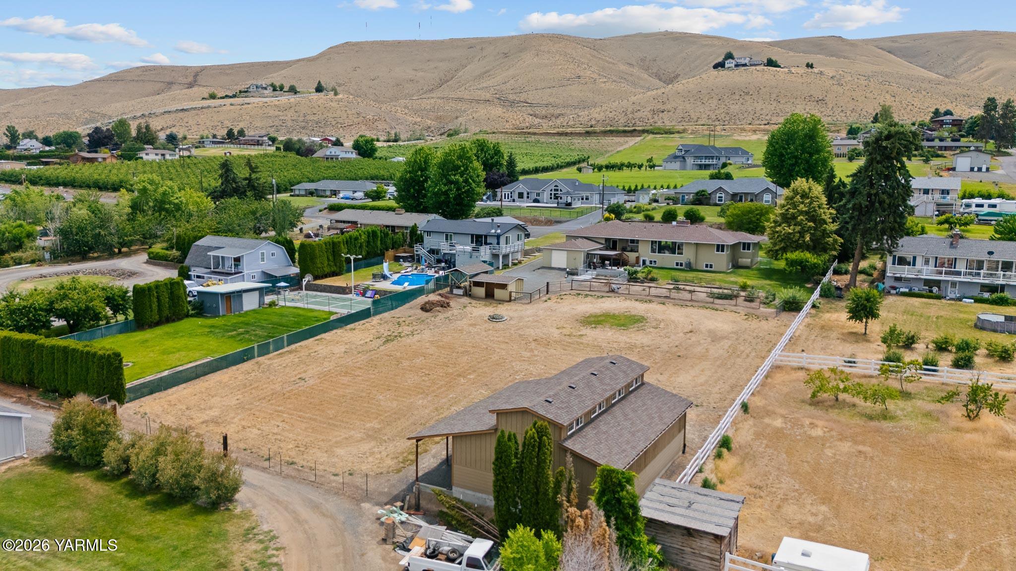 1007 Meadowbrook Road Yakima, WA 98903 - Photo 5 of 47 1007 Meadowbrook Rd Aerials-5