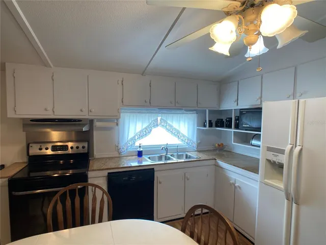 $114,000 | 1710 7th Street Southwest, Unit 83, Ruskin, FL 33570