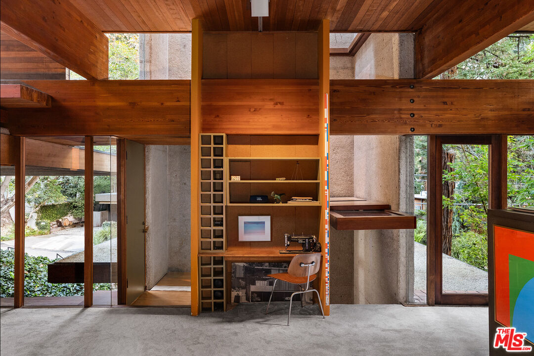 715 Brooktree Road Pacific Palisades, CA 90402 - Photo 28 of 35