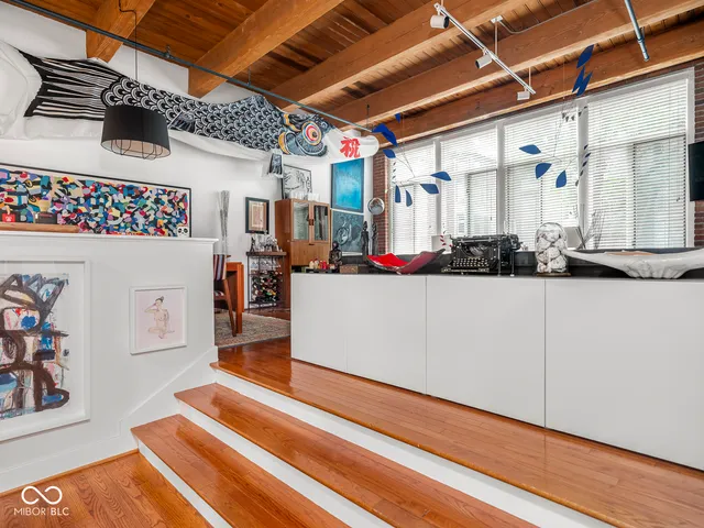 $375,000 | 430 North Park Avenue, Unit 104, Indianapolis, IN 46202