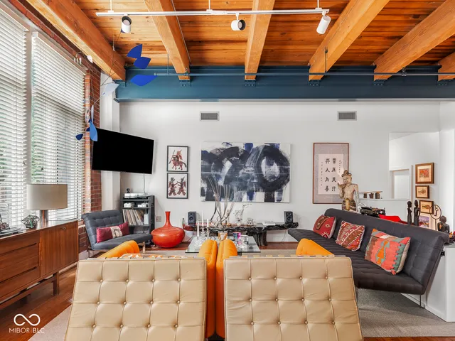 $375,000 | 430 North Park Avenue, Unit 104, Indianapolis, IN 46202