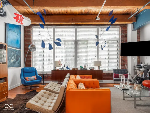 $375,000 | 430 North Park Avenue, Unit 104, Indianapolis, IN 46202