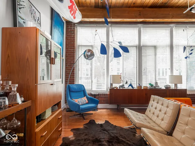 $375,000 | 430 North Park Avenue, Unit 104, Indianapolis, IN 46202