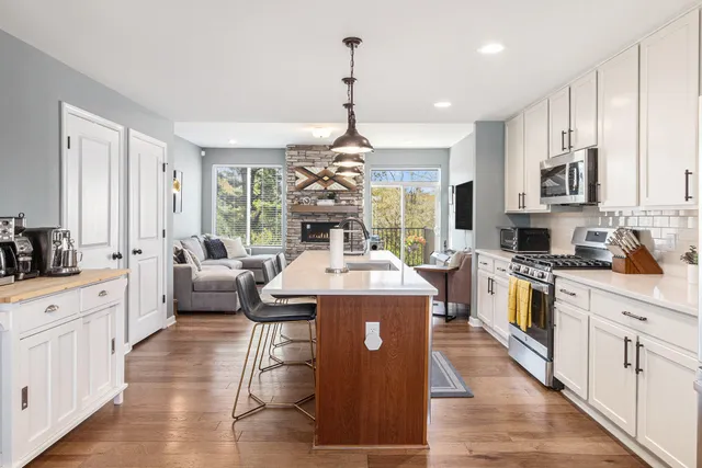 $599,900 | 2759 Bristol Rdg Drive, Ann Arbor, MI 48105