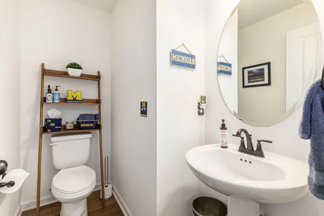 $599,900 | 2759 Bristol Rdg Drive, Ann Arbor, MI 48105