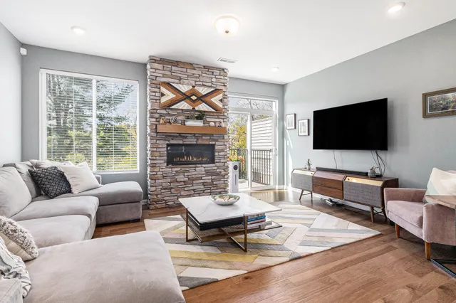 $599,900 | 2759 Bristol Rdg Drive, Ann Arbor, MI 48105