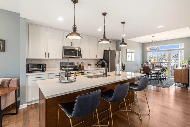 $599,900 | 2759 Bristol Rdg Drive, Ann Arbor, MI 48105