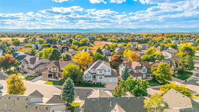 a view of houses with sky view
