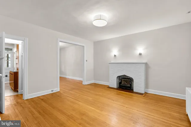 $5,000 | 2432 Tunlaw Road Northwest, Washington, DC 20007