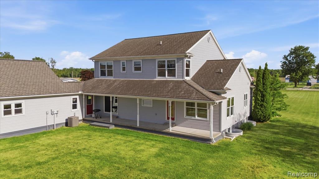 7868 Big Hand Road Columbus, MI 48063 - Photo 12 of 91