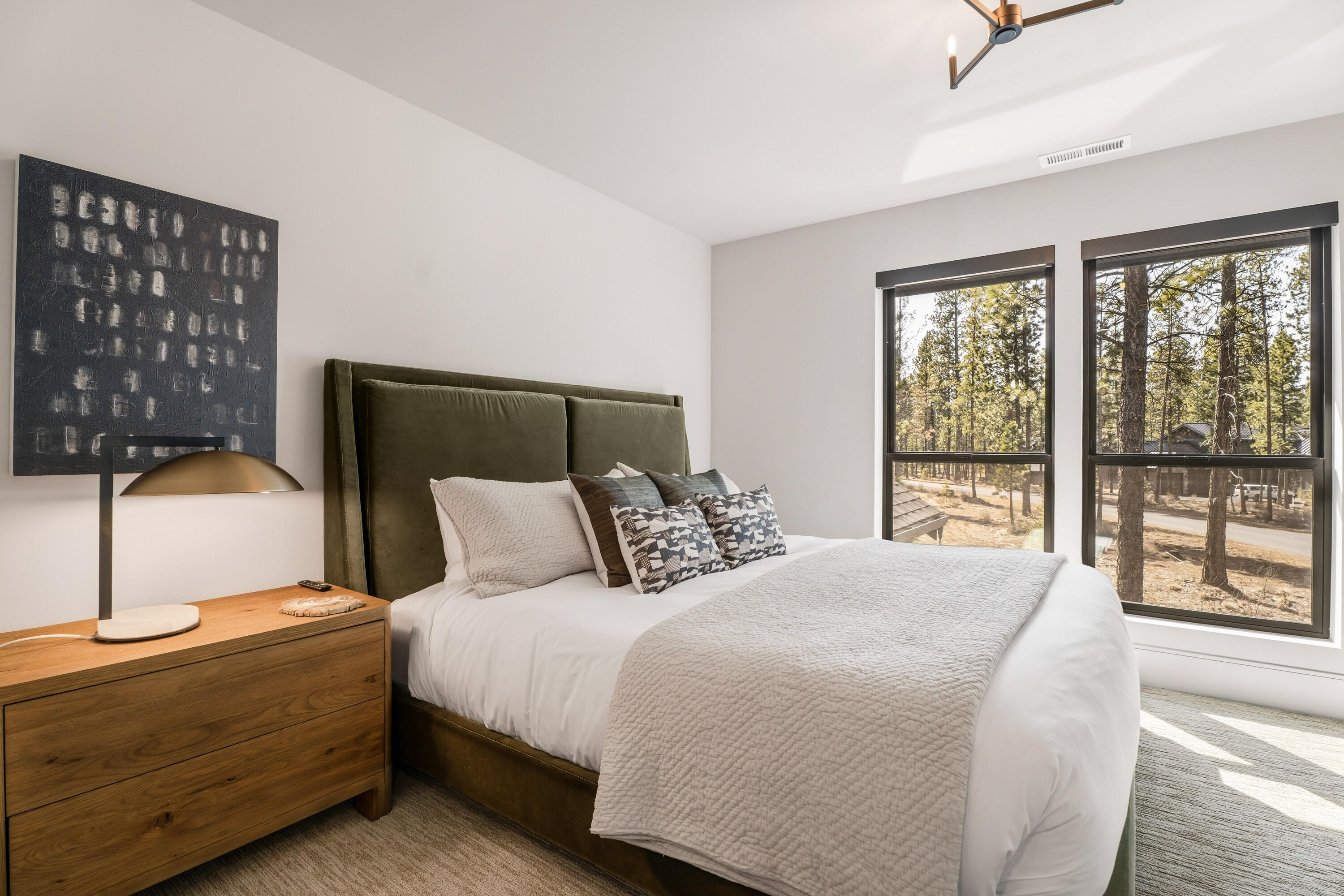 56350 Mirror Rock Loop, Unit 360 Bend, OR 97707 - Photo 77 of 86 72-Bedroom