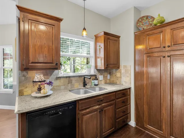 $480,000 | 626 Briar Court, Kennedale, TX 76060