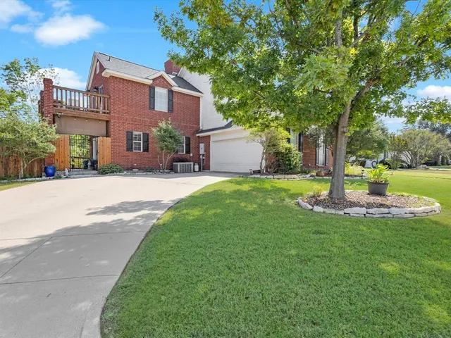 $480,000 | 626 Briar Court, Kennedale, TX 76060