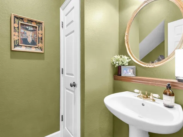 $480,000 | 626 Briar Court, Kennedale, TX 76060