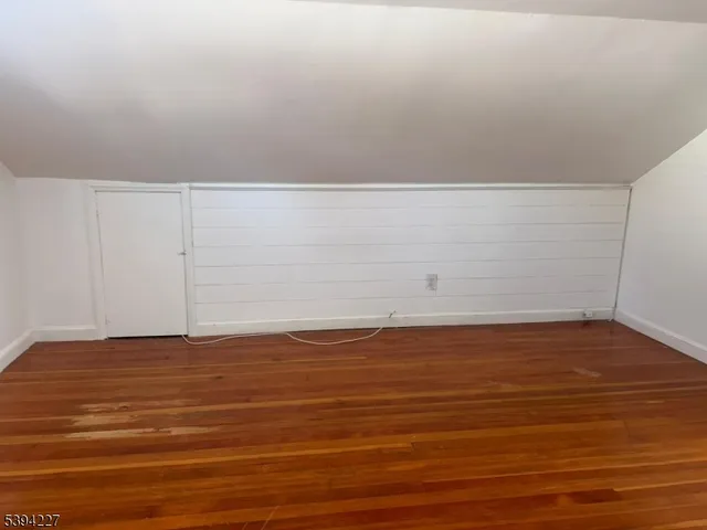 $3,850 | 442 Rosewood Terrace, Linden, NJ 07036