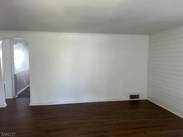 $3,850 | 442 Rosewood Terrace, Linden, NJ 07036