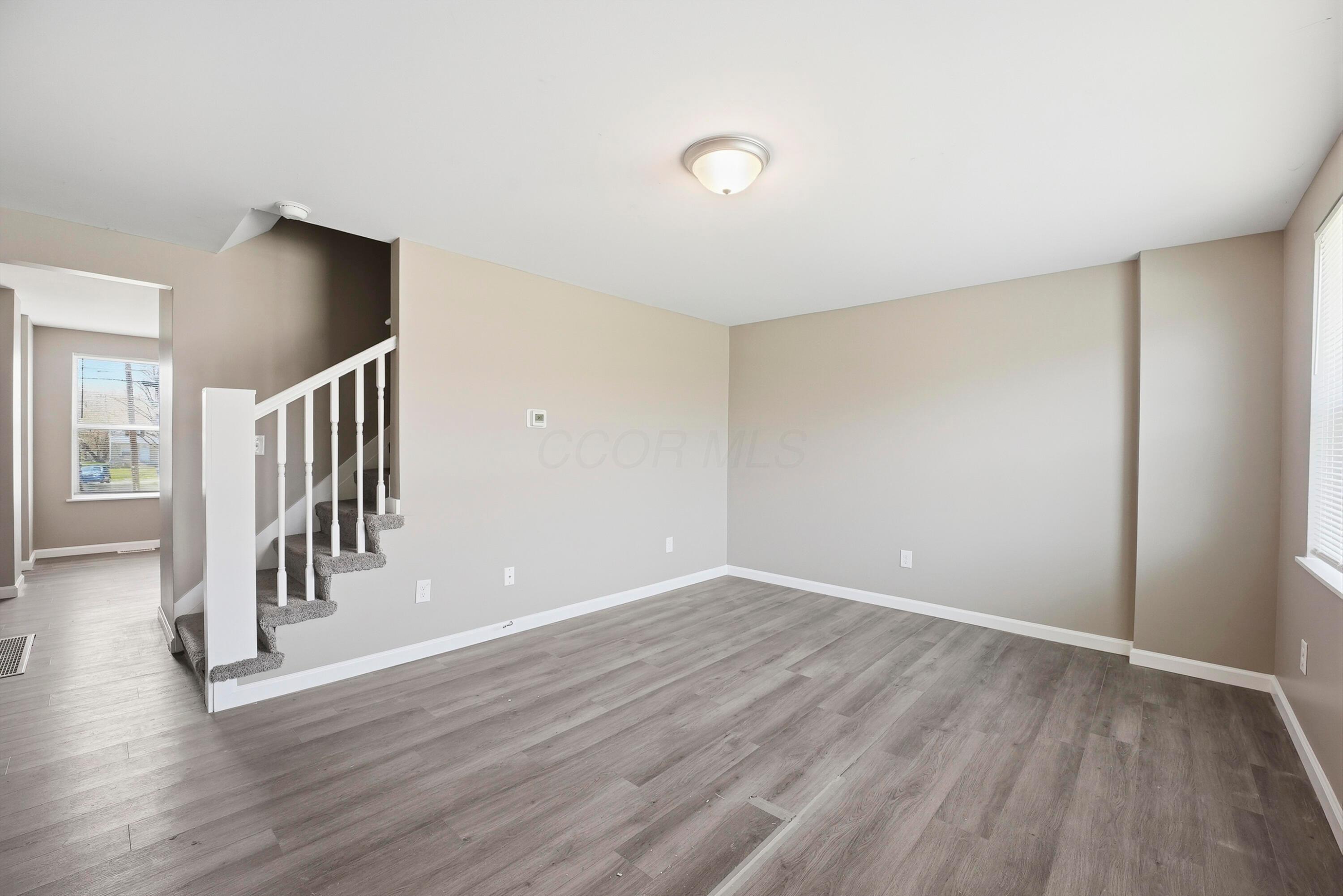 455 Barnett Road Columbus, OH 43213 - Photo 10 of 37 26-print-455-barnett-rd