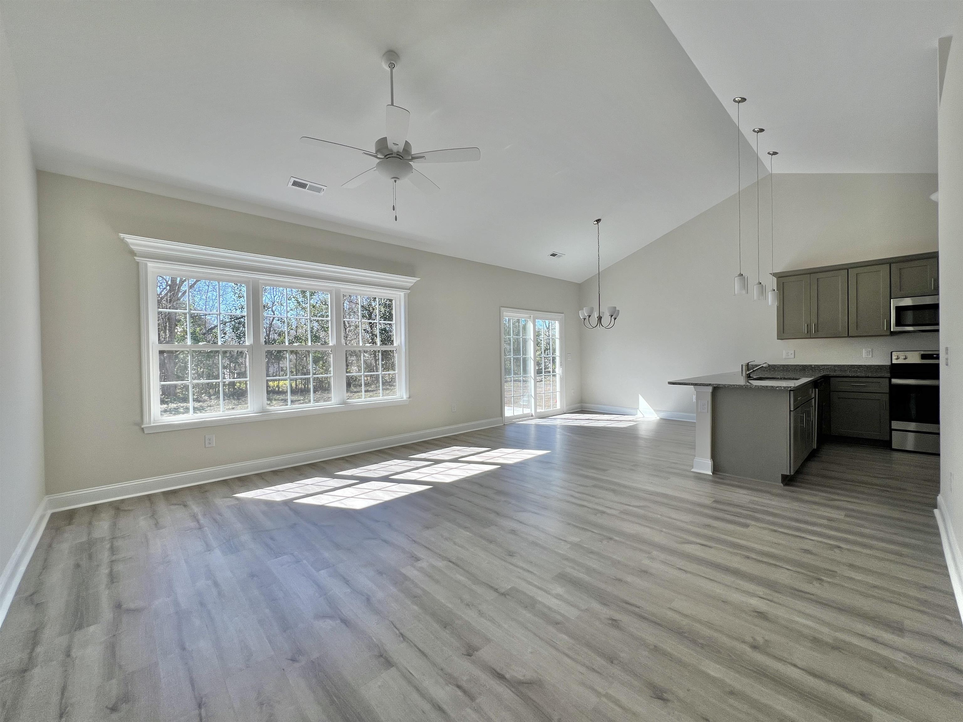 3740 Church Street Loris, SC 29569 - Photo 3 of 18 Gallery Image 3