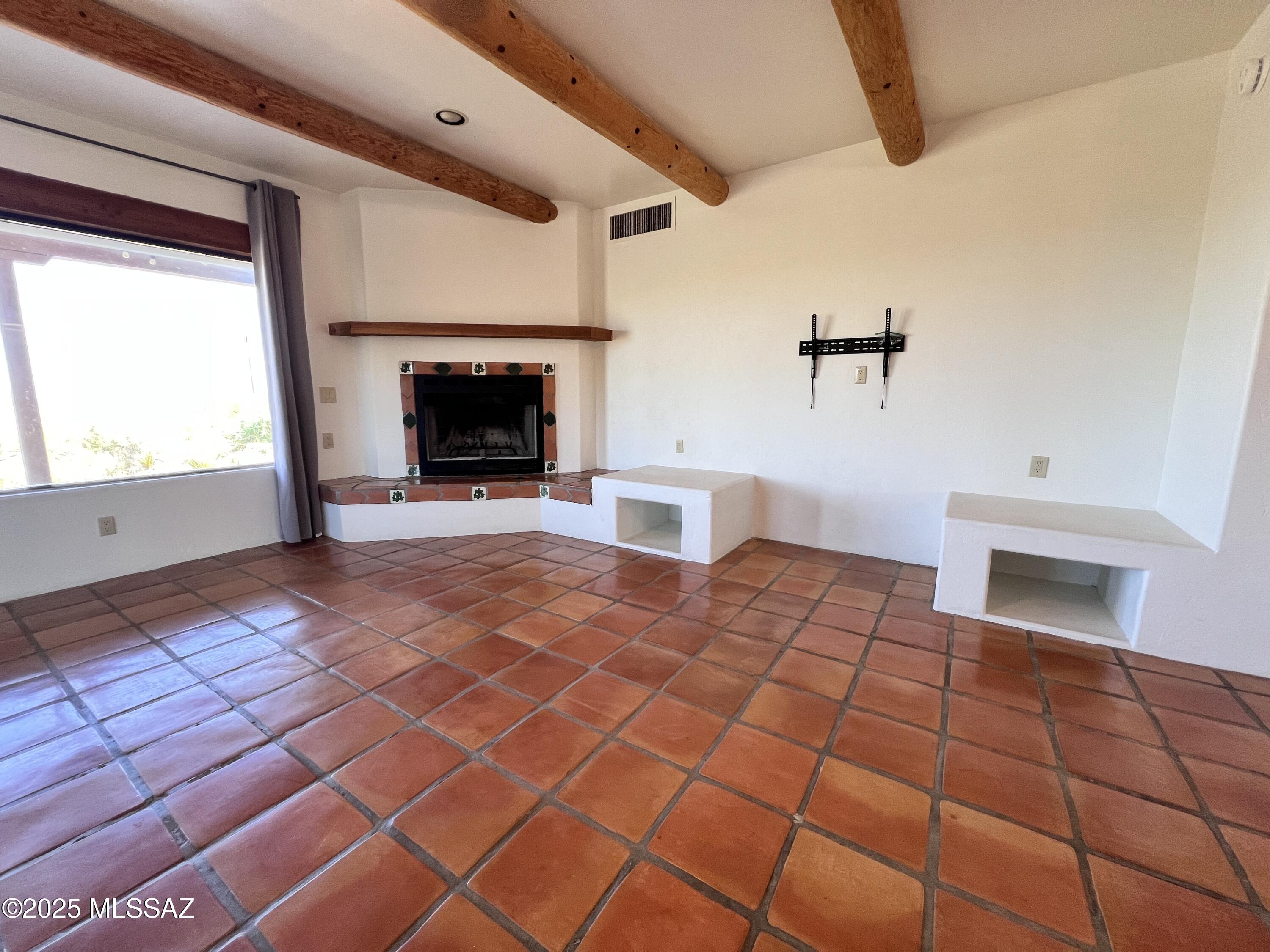 1040 North Wentworth Road Vail, AZ 85641 - Photo 6 of 39 IMG_0471
