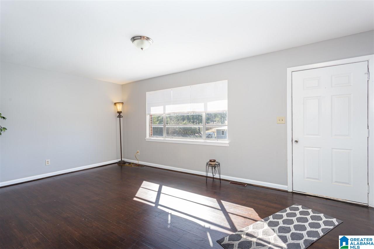 318 Cove Access Road Talladega, AL 35160 - Photo 6 of 48