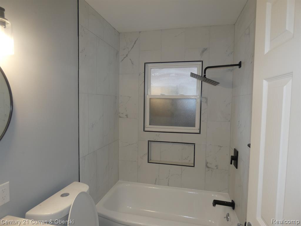11409 Balfour Road Detroit, MI 48224 - Photo 11 of 28