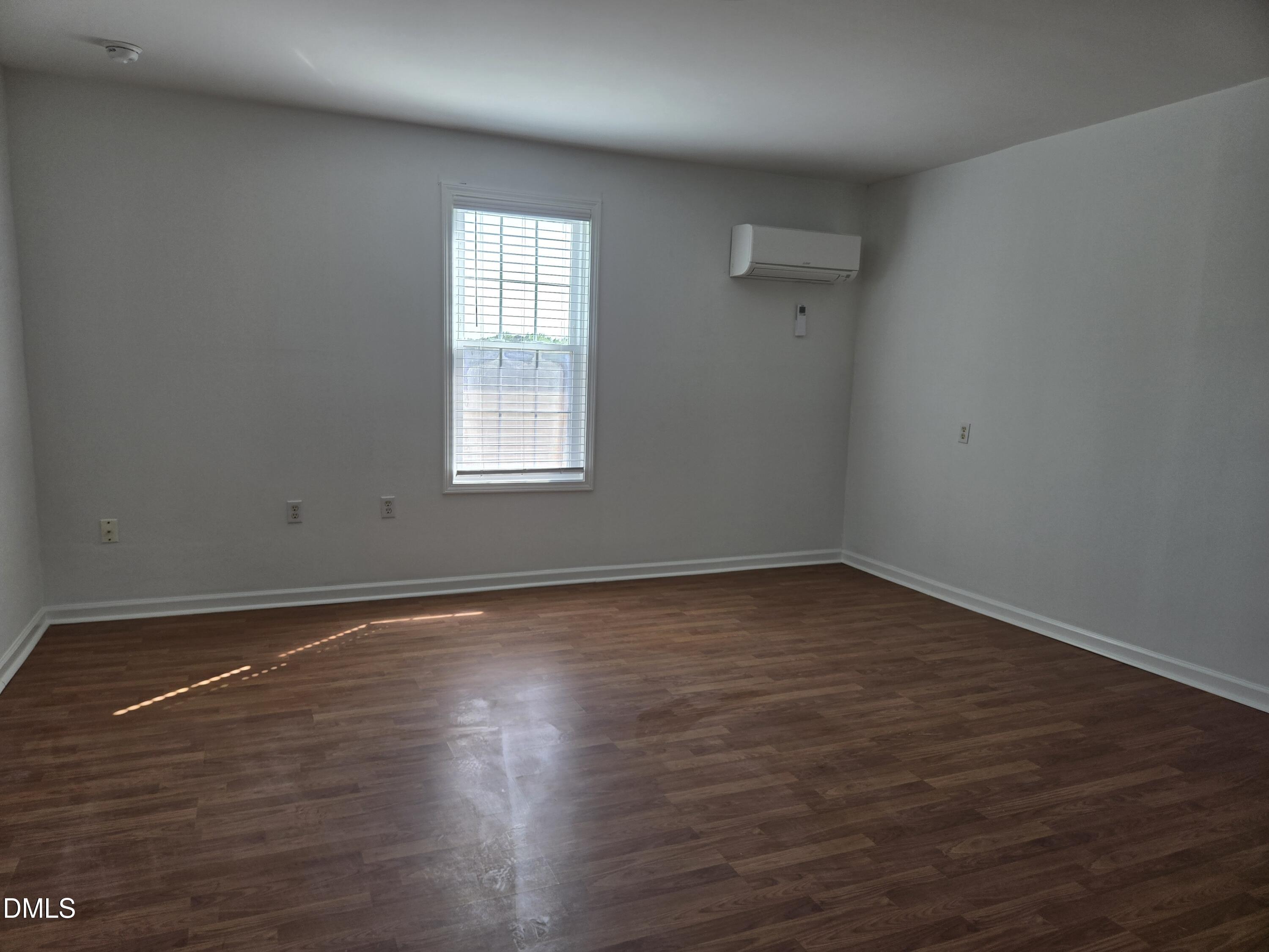 500 Lynch Road Selma, NC 27576 - Photo 8 of 10 1000032033