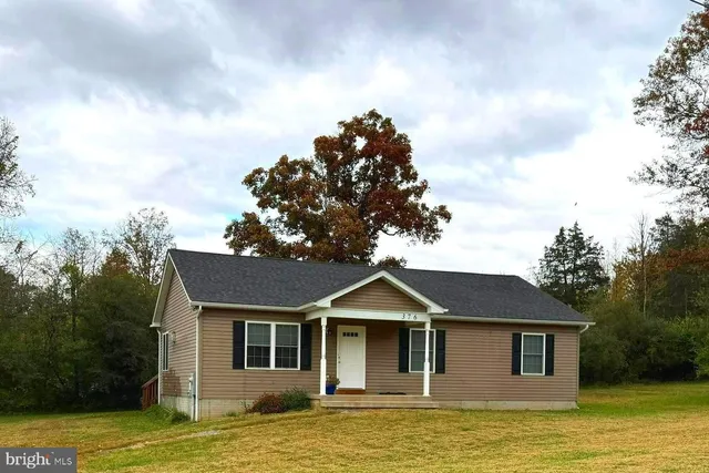 $2,000 | 376 Flynn Drive, Front Royal, VA 22630