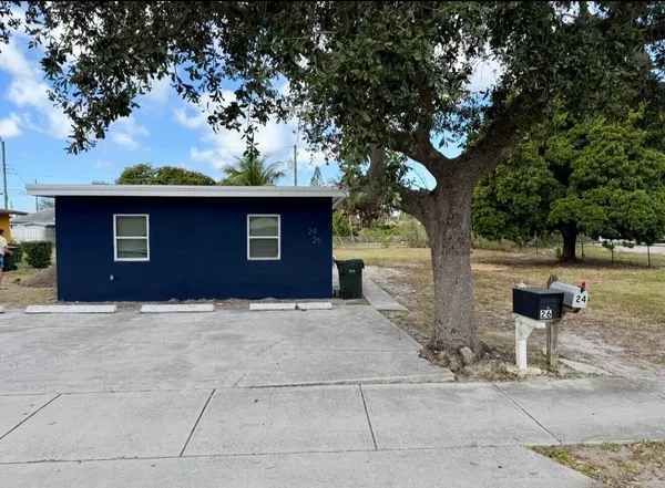 $1,850 | 24 Southwest 10th Avenue, Delray Beach, FL 33444