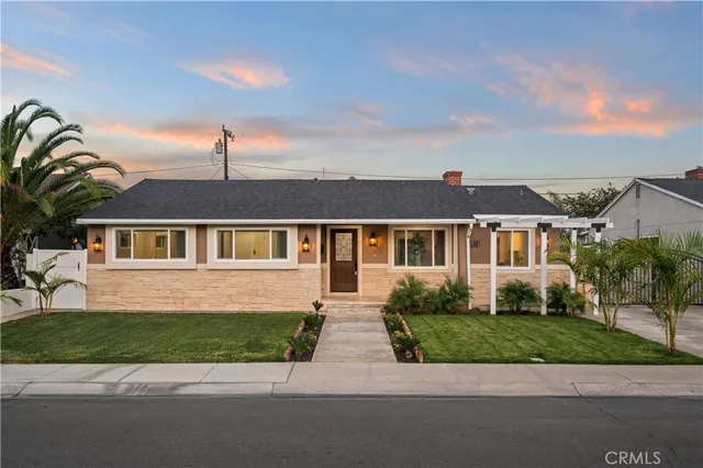 $1,199,000 | 638 North Buttonwood Street, Anaheim, CA 92805
