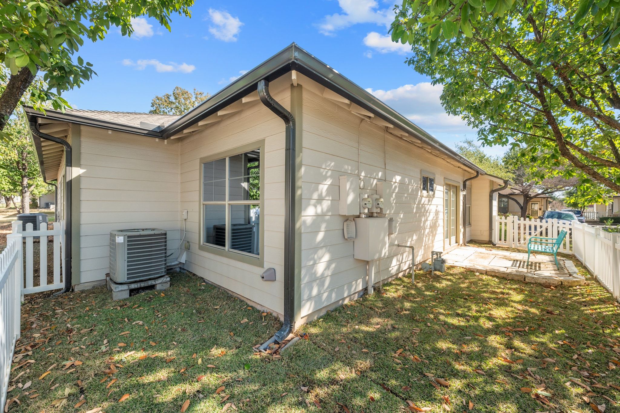 6801 Beckett Road, Unit 134L Austin, TX 78749 - Photo 26 of 30 a view of a house with a yard